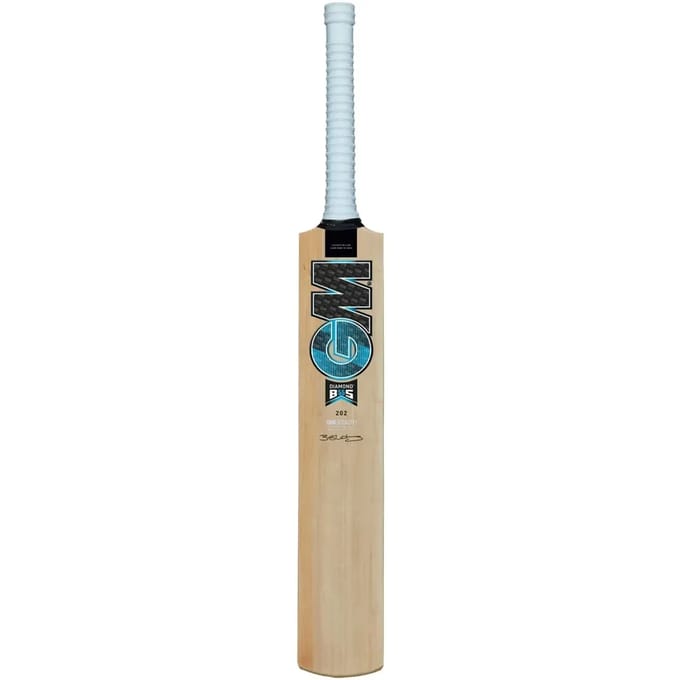 Cricketbat van Kashmir wilg Gunn and Moore Diamond 202