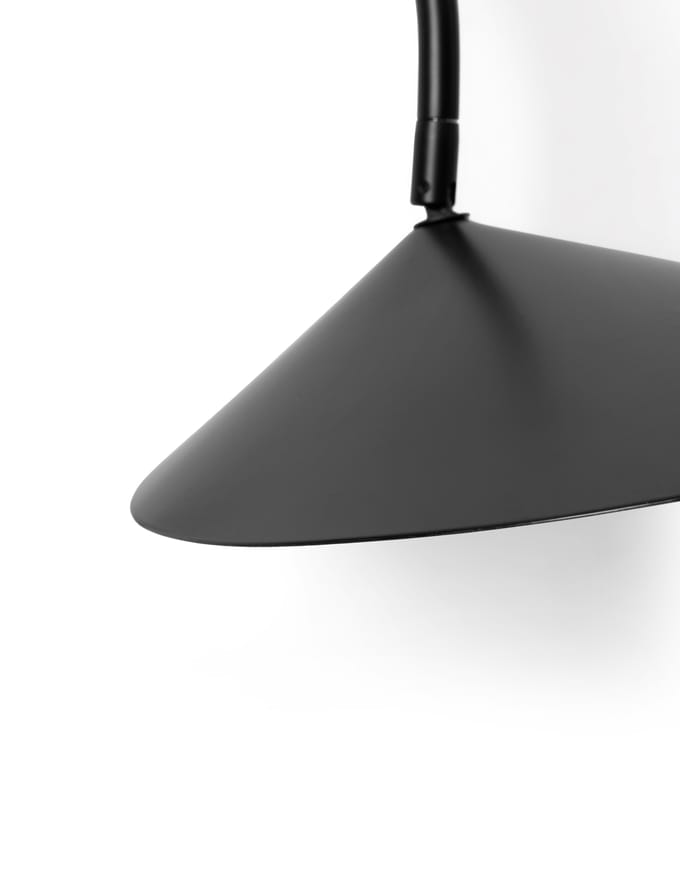 Ferm Living Arum Wandlamp draaibaar - groot - zwart
