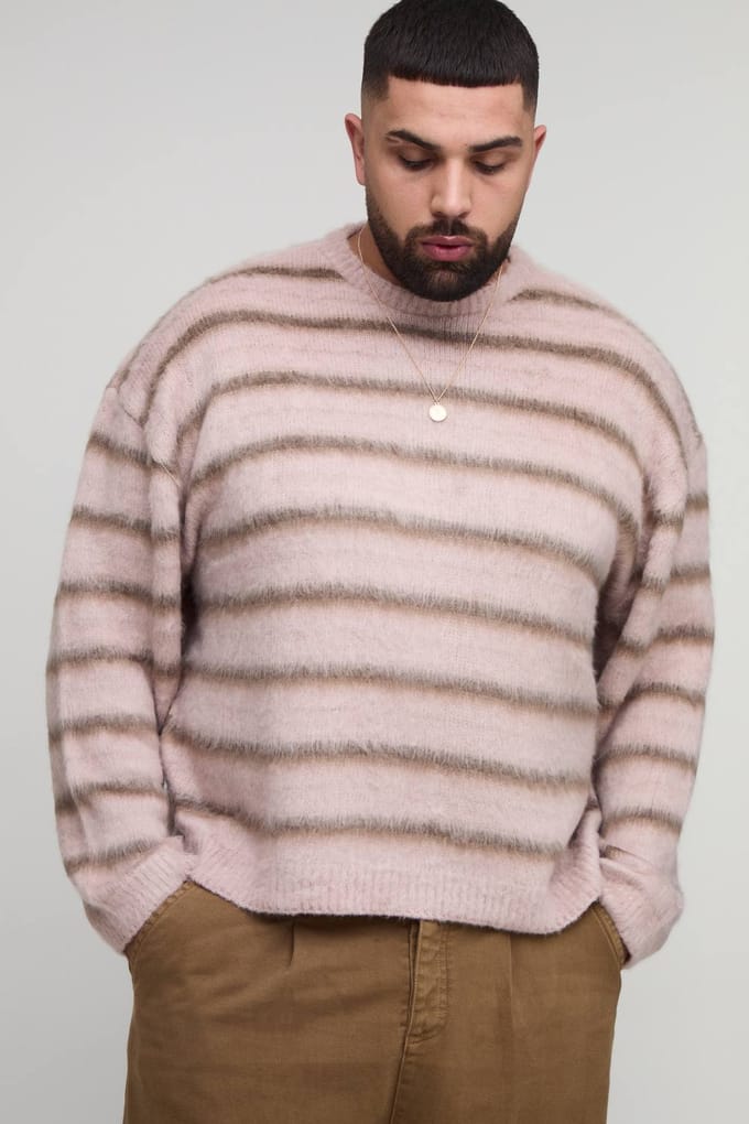 Plus oversized boxy geborstelde ombré streep gebreide trui | Pink | Size 2XL