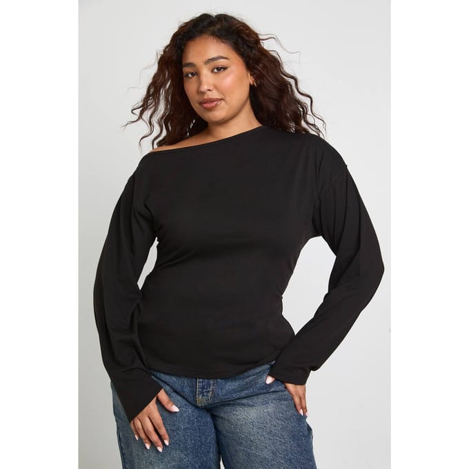 boohoo Dames Plus Off The Shoulder Ruched Split Zoom Top | Zwart | Maat: 50