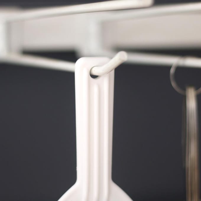 Taartmes Plastic schraper Boterdeegsnijder DIY Bakken Keukengereedschap Zachte krasplanken Chocoladeschep Driehoek wit