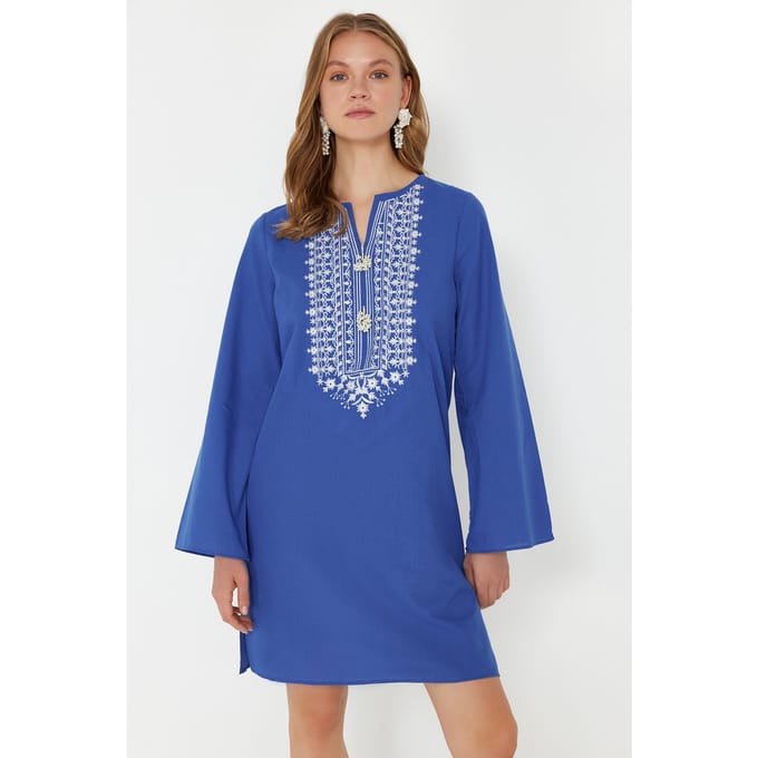 Damesjurken in blauw, effen kleuren, lange, losse stijl
