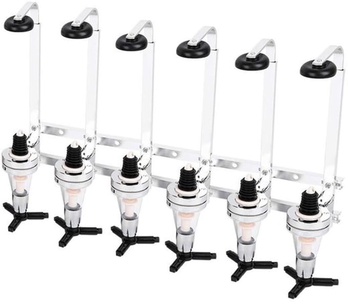 Compact wandgemonteerde drankdispenser voor de bar