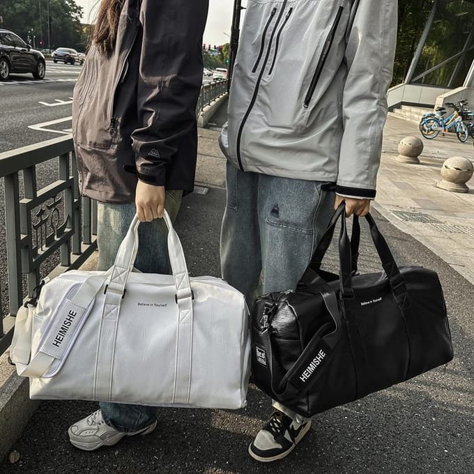 Tendance Mode Sac de Voyage Simple à Main avec Compartiment à Chaussures et Sac de Fitness Style Silo blanc