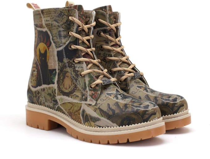 GOBY Dames Veterboots – Vintage Collage Print – Vegan Leer – Handgemaakt- Maat 38