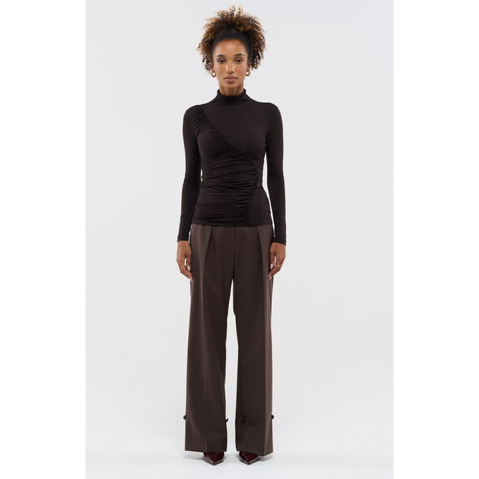 BENU Bruine blouse met plooien en col