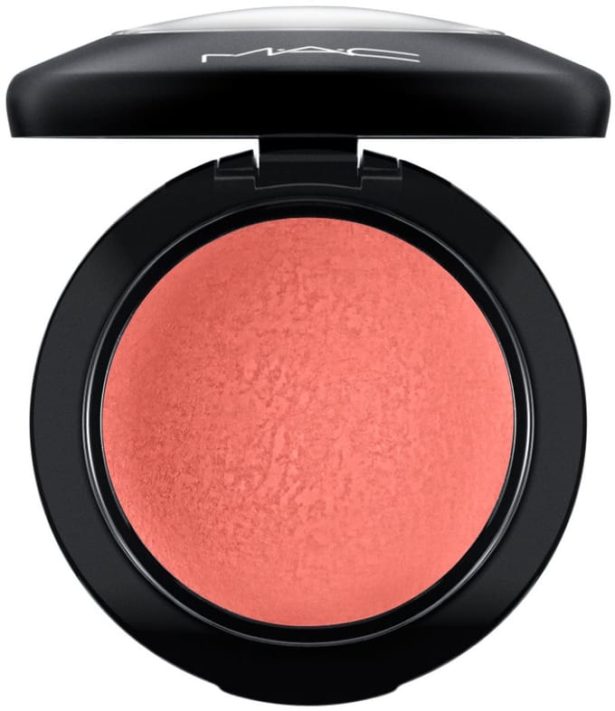 MAC Cosmetics - Flirting with Danger Mineralize Matte Blush - 4g