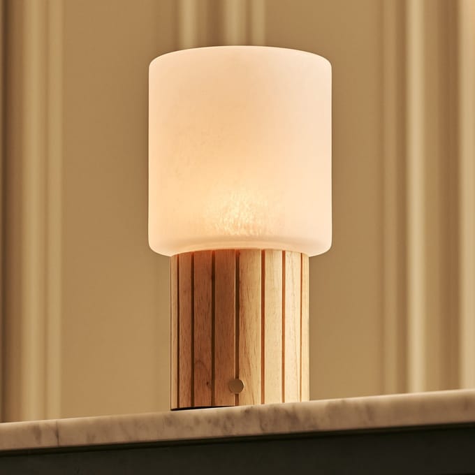 Tavellio Ingmar Oplaadbare Tafellamp – H22 – Hout en Glas – Lichtbruin