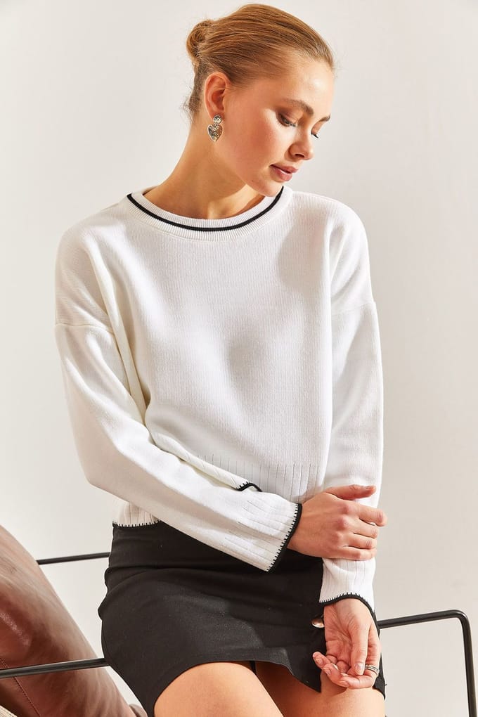 Ontspannen Pas Ribbel Crop Trui met Ronde Hals