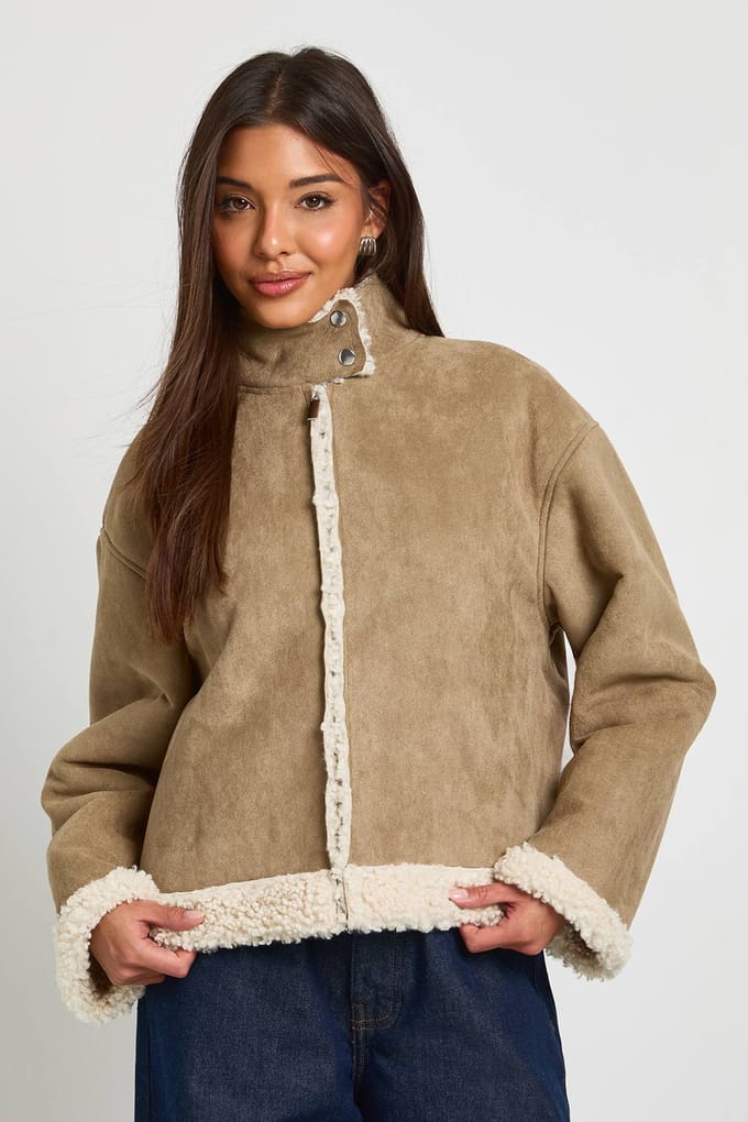 boohoo Dames Suede hoge kraag, bontgevoerde pilotenjas | Stone | Maat: 10