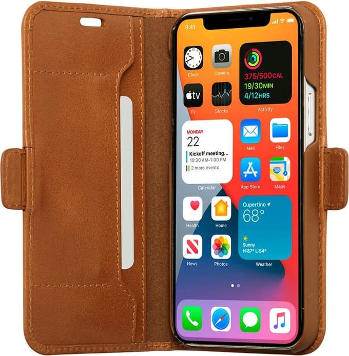 iPhone 13 Pro Bookcase hoesje - dbramante1928 - Effen Cognac - Leer
