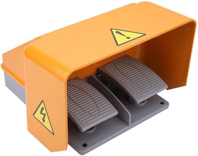 Pedaalschakelaar - Voetbediende schakelaar - Stofdichte bediening - Aluminiumlegering behuizing - AC380V DC220V