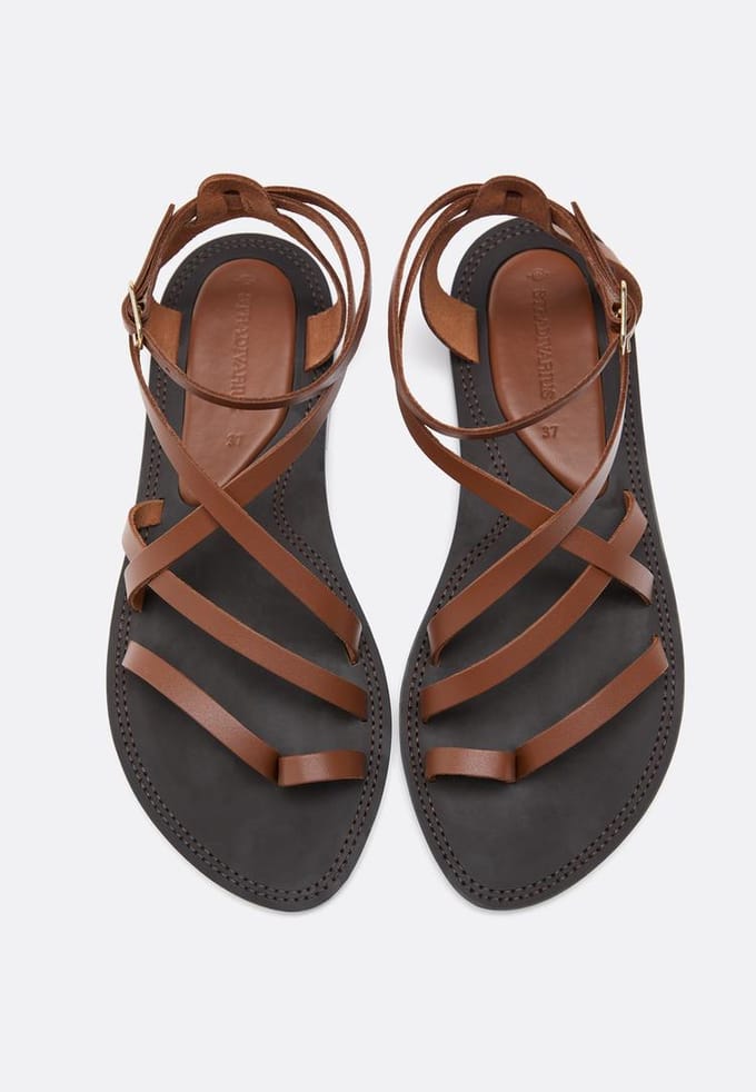 Stradivarius Platte sandalen met bandjes van leer  BRUIN 41