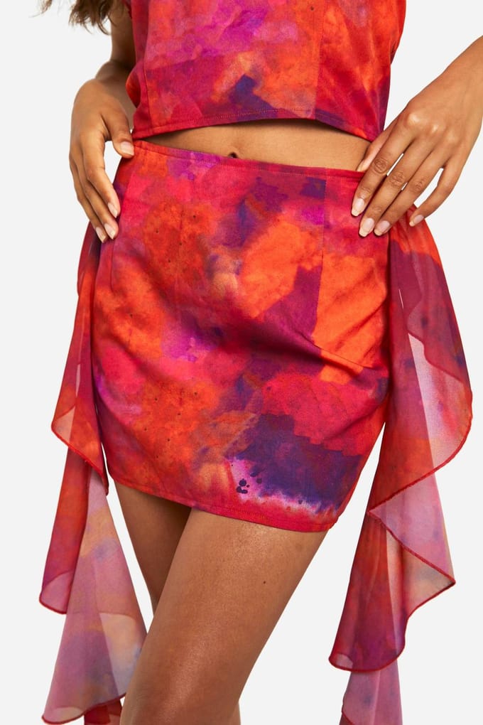 boohoo Dames Printed Frill Detail Woven Mini Skirt | Maat: 6