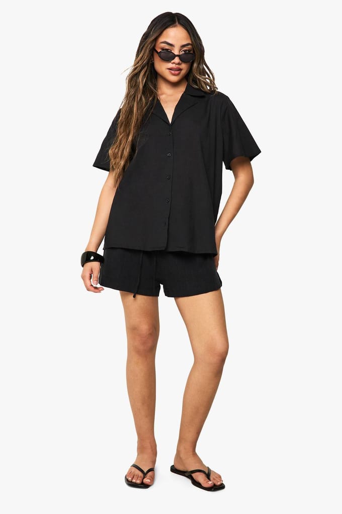 boohoo Dames Oversized Resort Shirt met Korte Mouwen | Black | Maat: 8