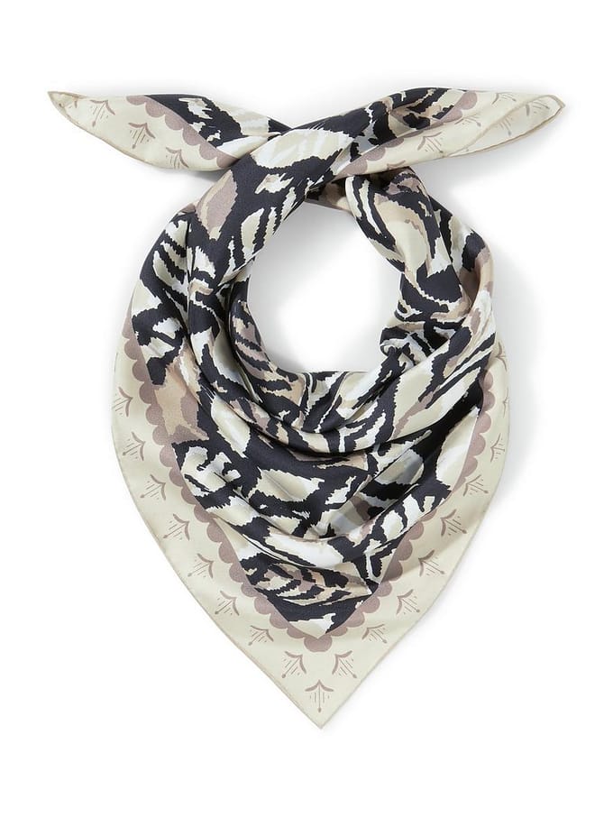 velours sjaal Van Peter Hahn beige