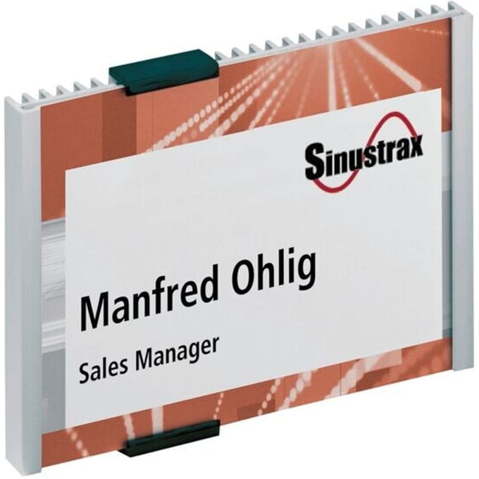 DURABLE Deurbord met een modern aluminium frame en kartonnen insert. Schroeven reeds bevestigd, montageset inbegrepen.