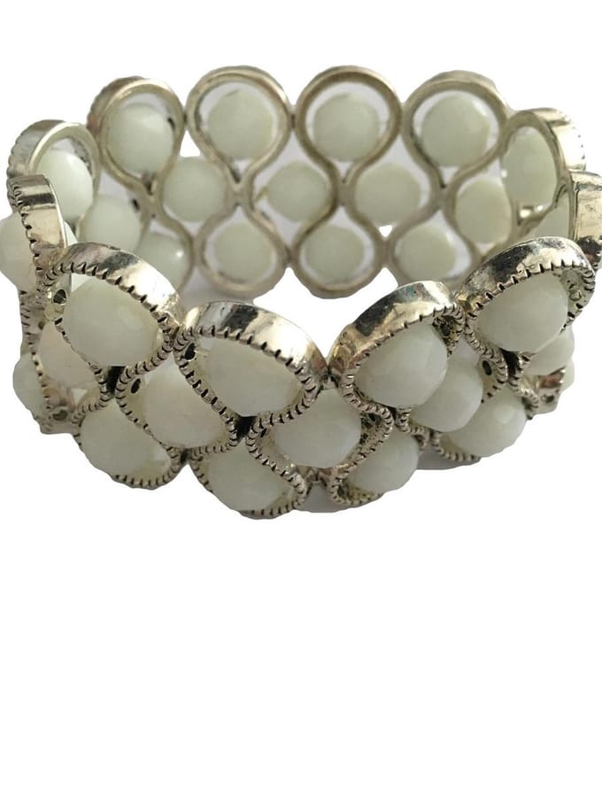 Petra's Sieradenwereld - Armband infinity met witte facetkralen (51)
