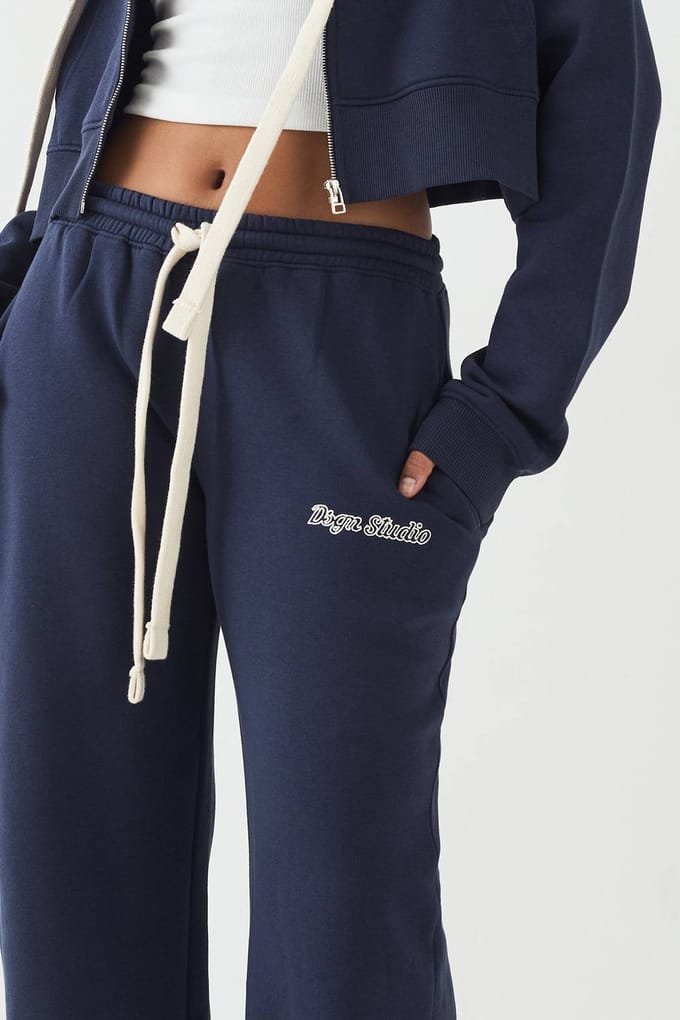 Dames DSGN Studio Contrast Trekkoord Rechte Pijp Jogger | Marineblauw | Maat: Medium