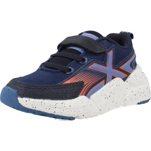 Lage Sneakers Munich Super Track