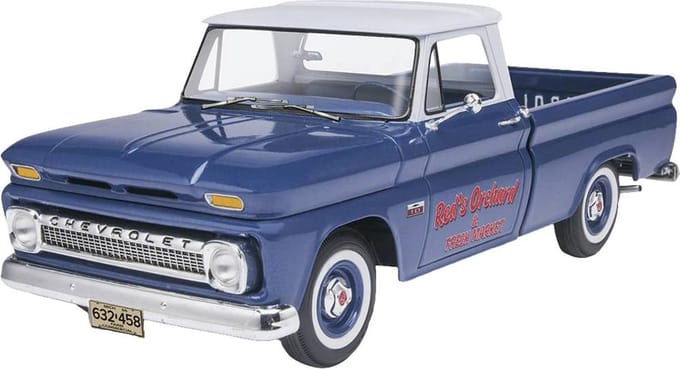 Revell Modelbouwpakket Militaire voertuigen - 17225 Chevy Fleetside Pickup - 1966 Plastic - 1:25 - Modelbouw