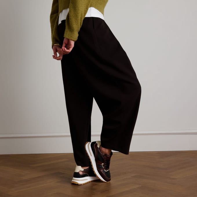 Manfield - Dames - Bruine leren sneakers met metallic details - Maat 37
