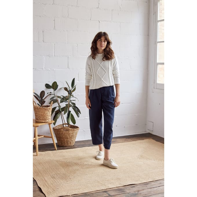 TWOTHIRDS Nares Sweatshirt Ecru Maat: M | Sweaters Outlet | Dames | Wit