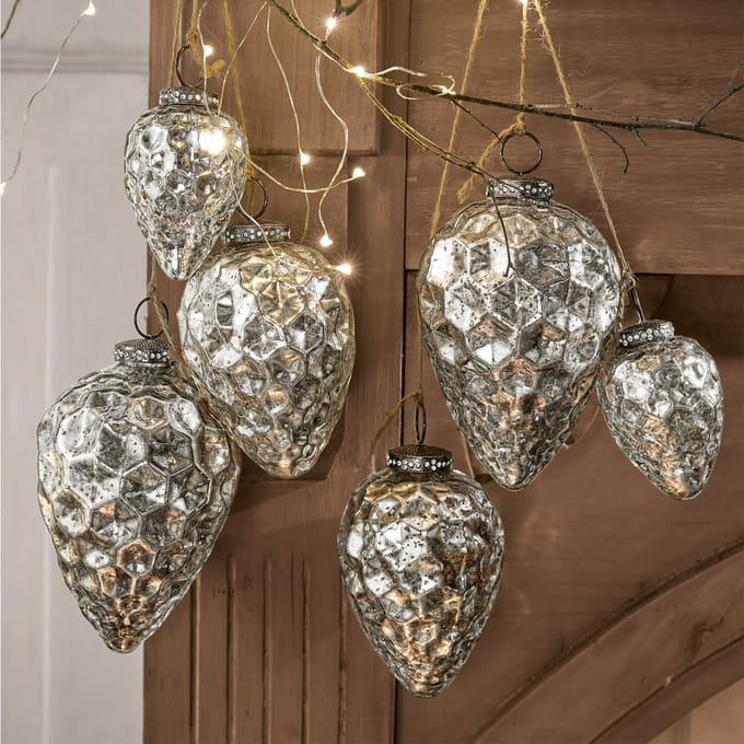 LOBERON Kerstversiering set van 6 Colin antiekzilverkleurig