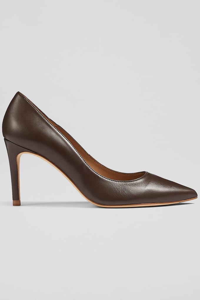 LK Bennett Cc Floret Pointed Courts Dark Chocolate Maat: 35 | Pumps Outlet | Dames | Bruin