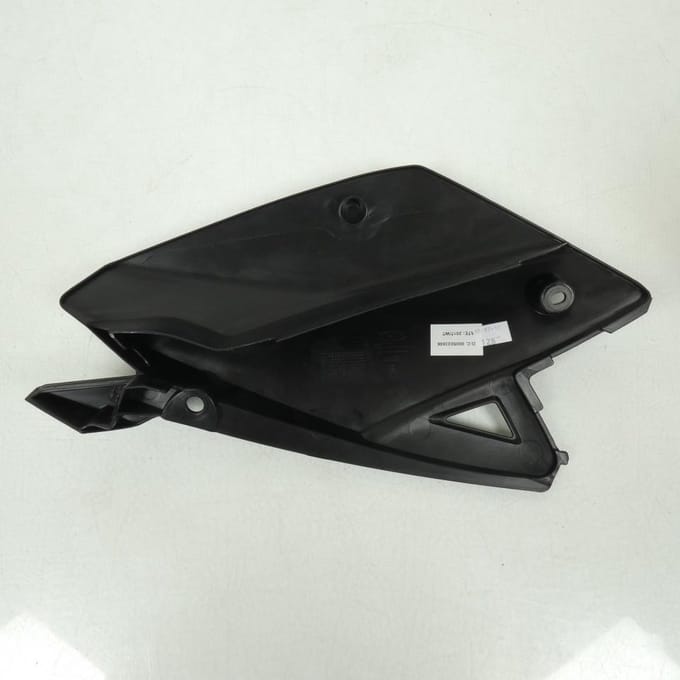 Cache latéral ARD pour moto Rieju 50 Mrt Pro Après 2018 0/R00.570.5106 570.5037