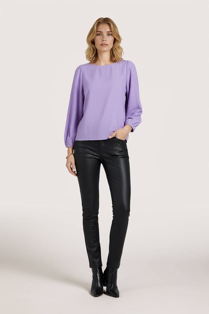 EsQualo Blouse R-neck Structure Lilac Maat: 36 | Longsleeves Outlet | Dames | Paars