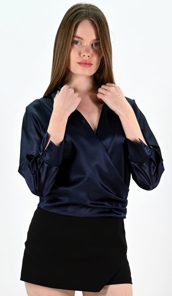 YesMooi - Satijnen Crop Top - Donkerblauw - M (38)