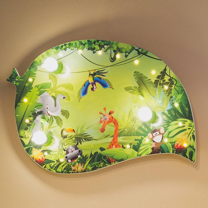Elobra Kinder-wandlamp Wildernis met LED-lichteffecten