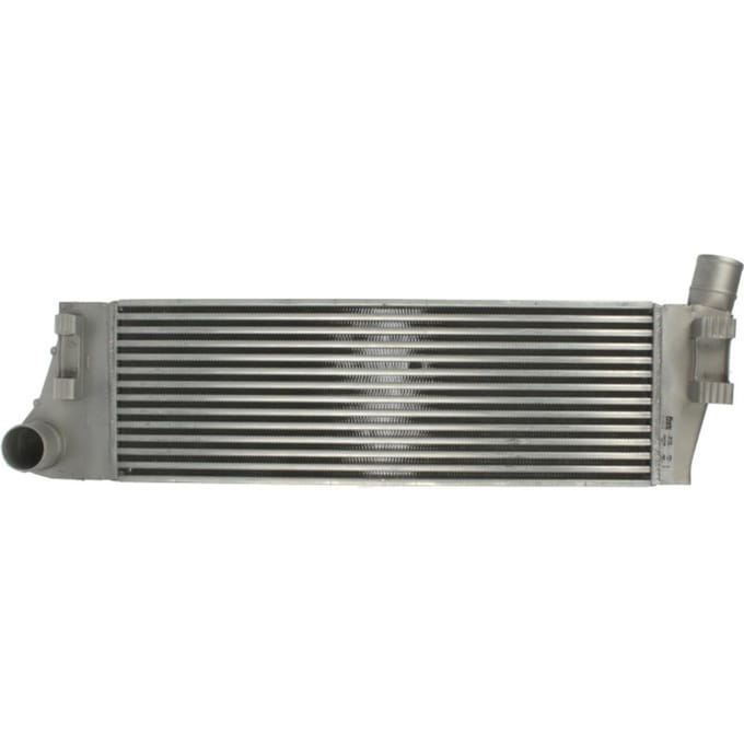 Intercooler NISSENS 96728
