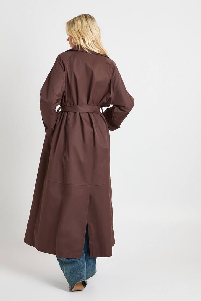 boohoo Dames Maxi Trenchcoat met Ceintuur | Chocoladebruin | Maat: 42