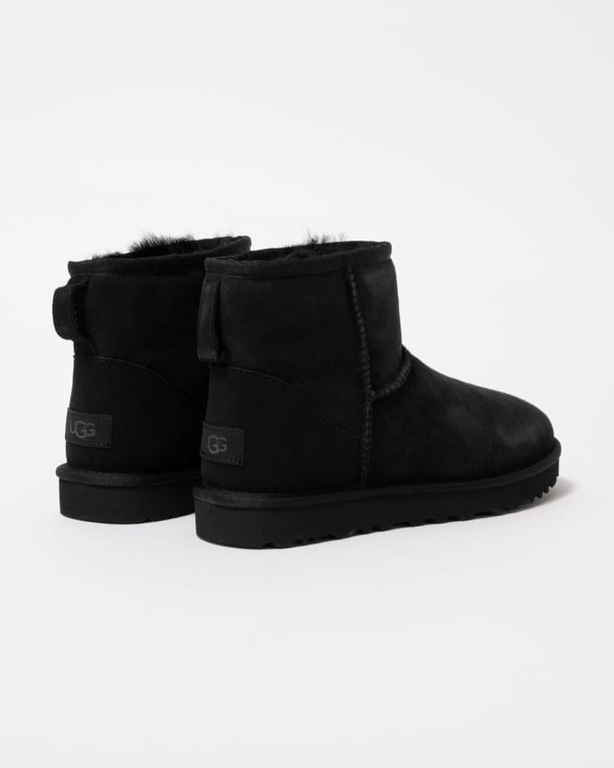 UGG® Classic Mini II for Women in Black, Size 3, Twinface/Polyester/Leather