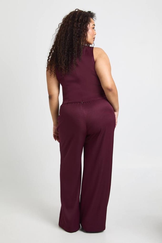 boohoo Dames Plus Geplisseerde Wijde Pijpen Broek | Pruim | Maat: 44