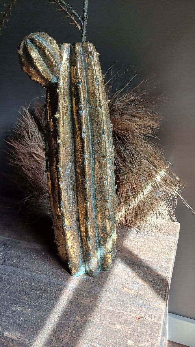 Vilde - Gouden Kaktusvaas - 41,5 cm - Cement - Modern Design
