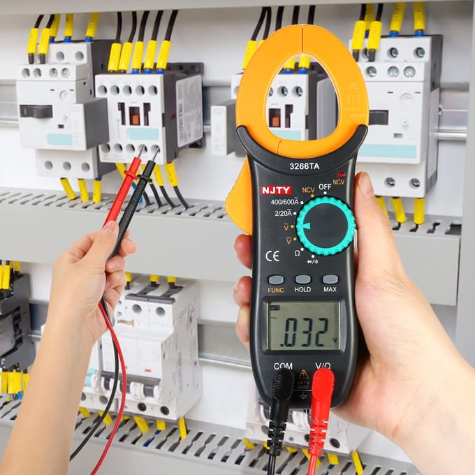 NJTY Digitale Stroomtang 2000 Telt Auto Range Multimeter met NCV Test AC/DC Spanning Wisselstroom