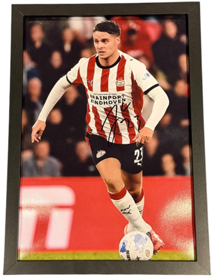 Joey Veerman PSV Actie Foto