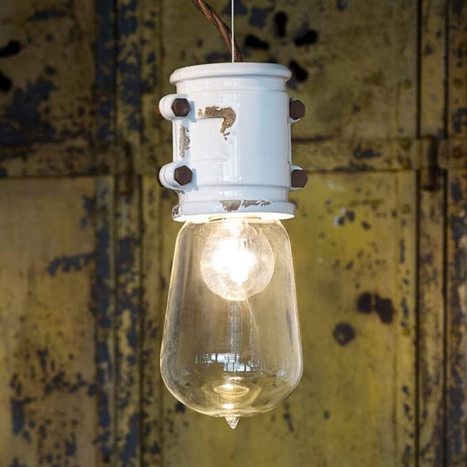 Ferroluce Witte hanglamp Nicolo in een minimalistisch ontwerp