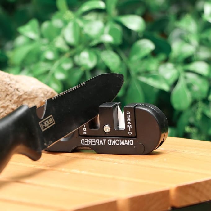 Mini affûteur de couteaux en céramique et acier au tungstène, outils multifonctionnels de camping en plein air S noir