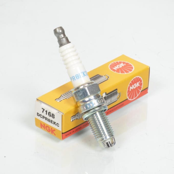 Bougie d'allumage NGK pour Quad Bombardier 400 Outlander XT 2007 Neuf
