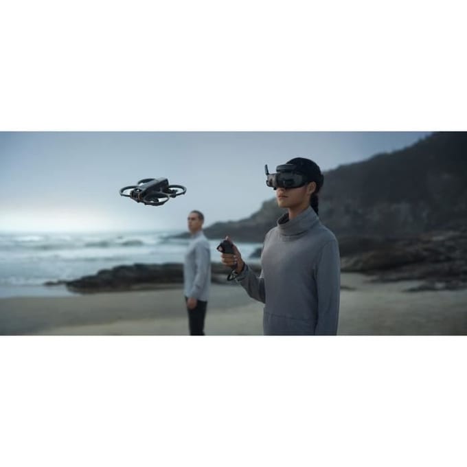 DJI Avata 2 Fly More Combo (3 batterijen), FPV-drone met 4K-camera, immersieve ervaring, acrobatiek met één druk op de knop, ingebouwde