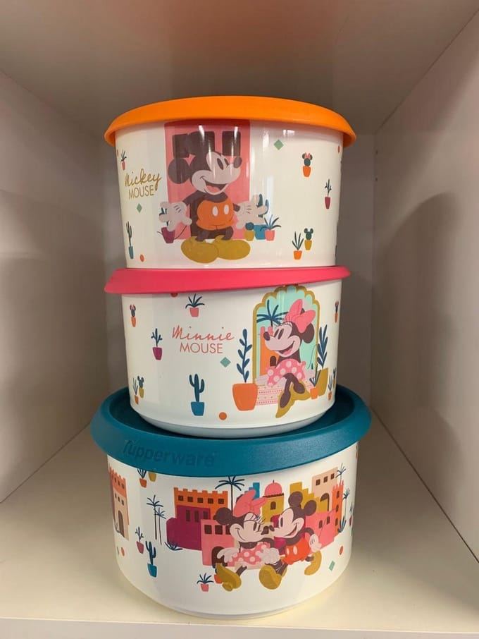 Toren van 3 stuks Bingo bussen, Mickey en Minnie Mouse