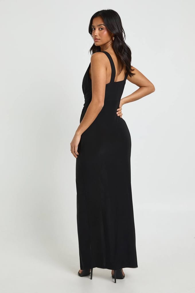 boohoo Dames Petite Slinky Geplooide Wikkel Maxi Jurk | Black | Maat: 4