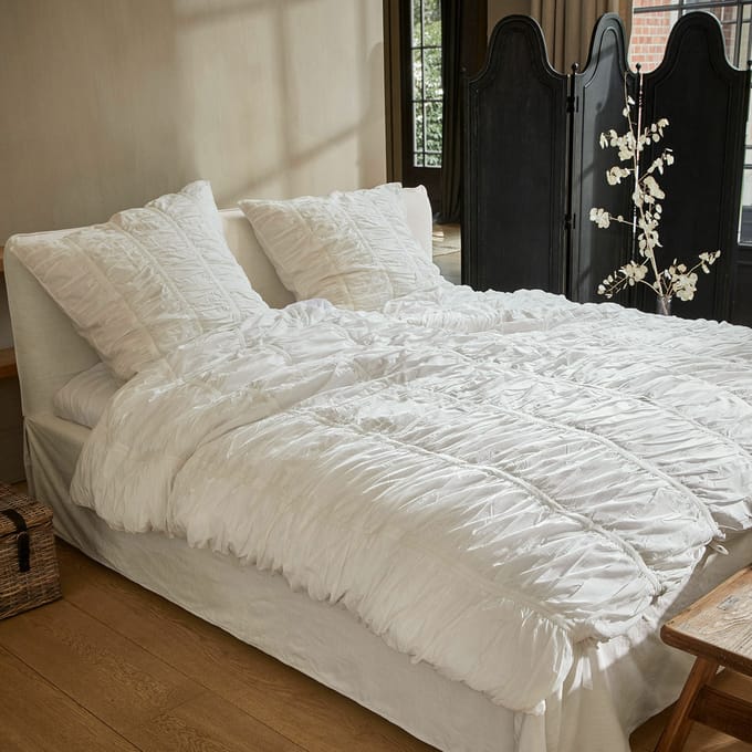 LOBERON Beddengoed Magdelen wit