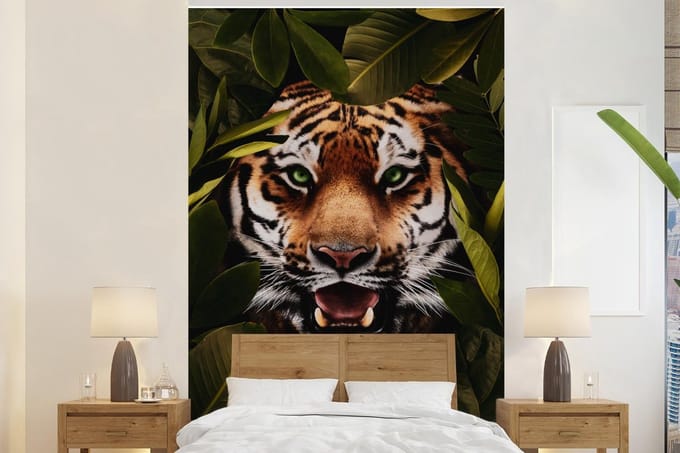 Behang - Fotobehang Tijger - Groen - Ogen - Breedte 145 cm x hoogte 220 cm