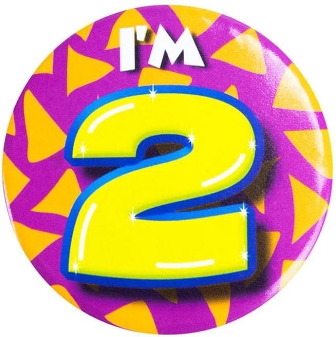 Verjaardags button I am 2