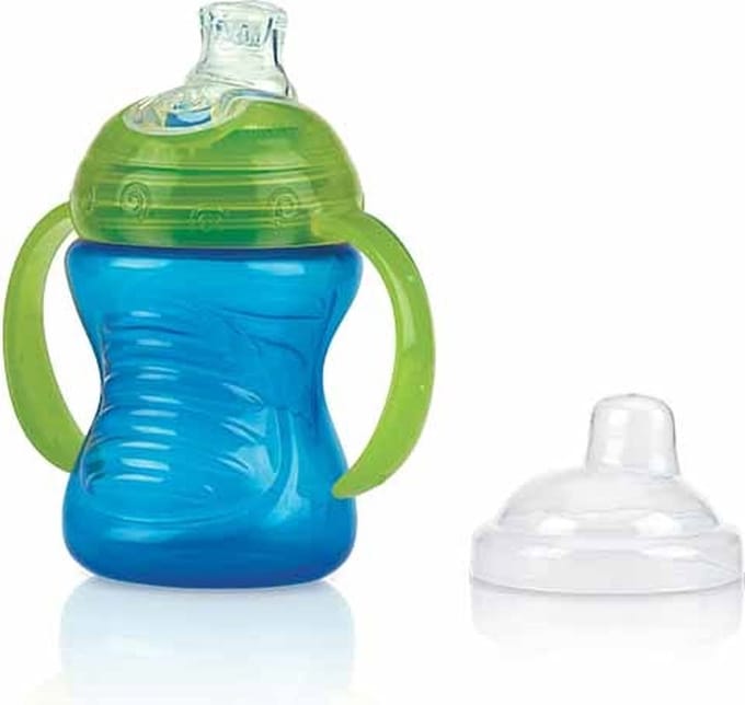 Nuby Swirl Antilekbeker 6m